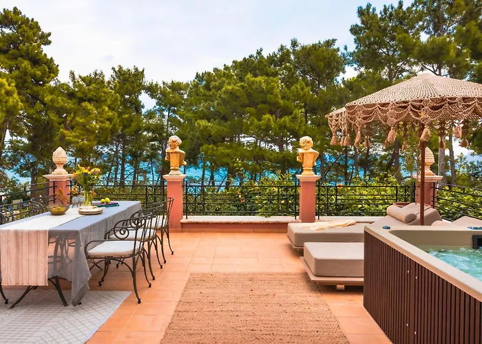 Scorpios Mansion Loft / Downtown Skala / Seaside